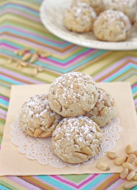 ITALIAN PIGNOLI COOKIES