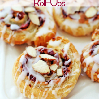 SWEET CRANBERRY CREAM CHEESE ROLL UPS