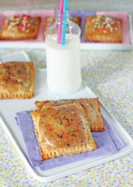 CARAMEL APPLE PIE POP TARTS