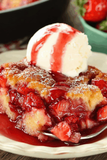Easy Strawberry Cobbler